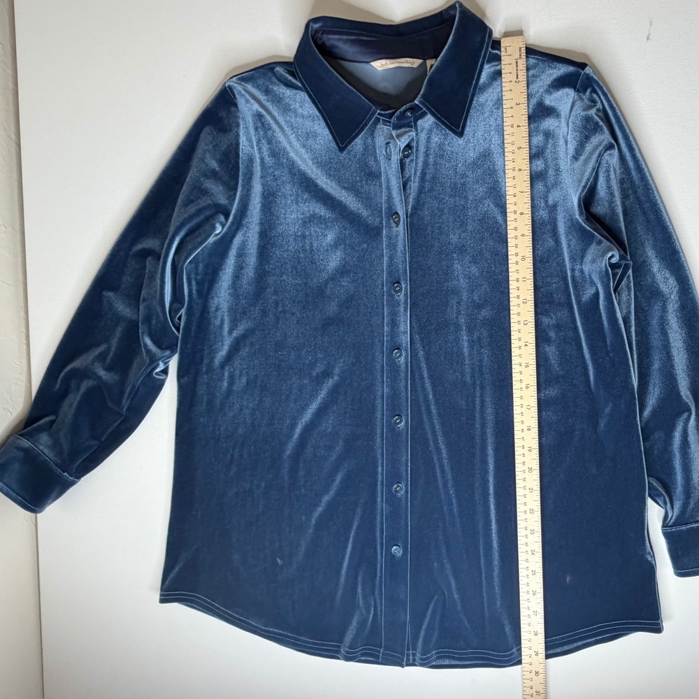 Soft Surroundings Blue Velvet Button Down Shirt Large Holiday Quiet Luxury Comfy - Picture 8 of 9